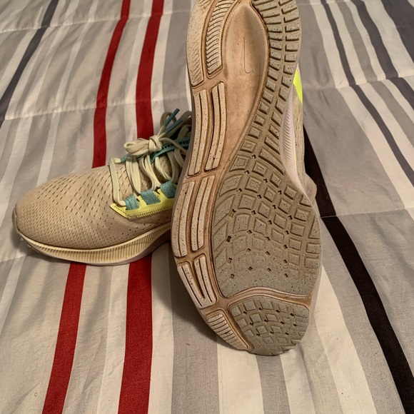 Nike Shoes 3-pair Mens 9-9.5  Air Zoomx Tempo, Next invincible 2, Pegasus 38 ￼ - Picture 5 of 16